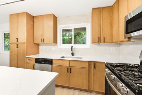 Tiny photo for 3725 N Firestone Drive, Hoffman Estates, IL 60192 (MLS # 12490706)