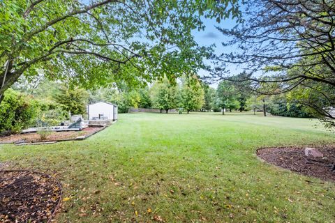 Tiny photo for 3725 N Firestone Drive, Hoffman Estates, IL 60192 (MLS # 12490706)