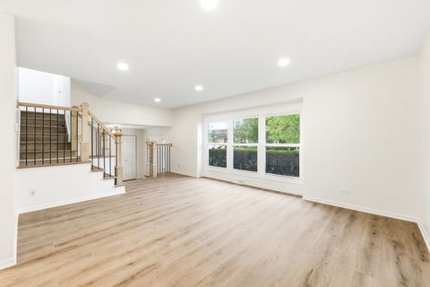 Tiny photo for 3725 N Firestone Drive, Hoffman Estates, IL 60192 (MLS # 12490706)