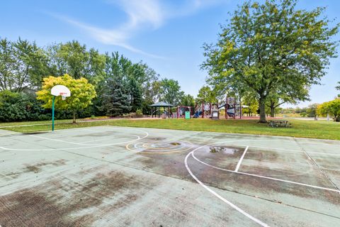 Tiny photo for 3725 N Firestone Drive, Hoffman Estates, IL 60192 (MLS # 12490706)