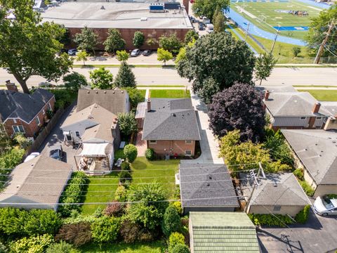 Tiny photo for 208 47th Street, Western Springs, IL 60558 (MLS # 12462119)