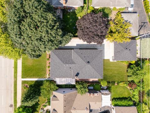 Tiny photo for 208 47th Street, Western Springs, IL 60558 (MLS # 12462119)