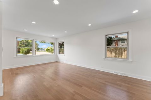 Tiny photo for 208 47th Street, Western Springs, IL 60558 (MLS # 12462119)