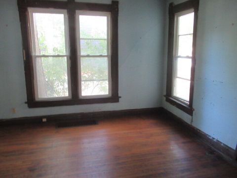 Tiny photo for 207 W Beardsley Avenue, Champaign, IL 61820 (MLS # 12492092)