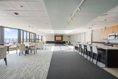 Tiny photo for 6007 N Sheridan Road #15G, Chicago, IL 60660 (MLS # 12443403)