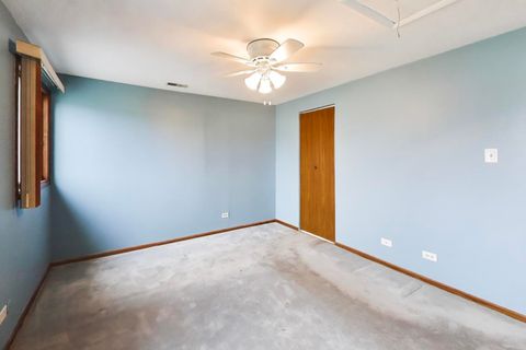 Tiny photo for Schaumburg, IL 60193 (MLS # 12586741)