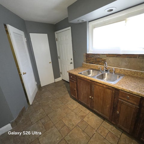 Tiny photo for 6759 S Calumet Avenue, Chicago, IL 60637 (MLS # 12644355)
