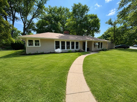 Photo of 230 Mantua Street, Park Forest, IL 60466 (MLS # 12706855)