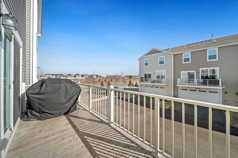 Tiny photo for 1004 Atterberg Road, South Elgin, IL 60177 (MLS # 12579327)