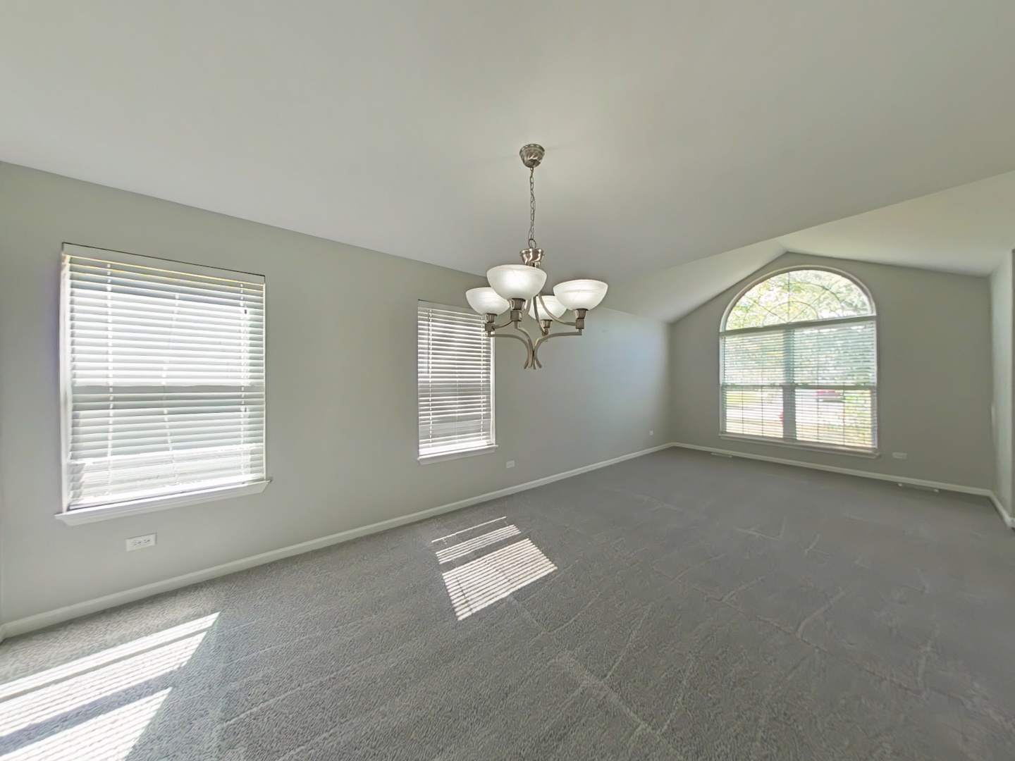 2004 Chestnut Grove Drive