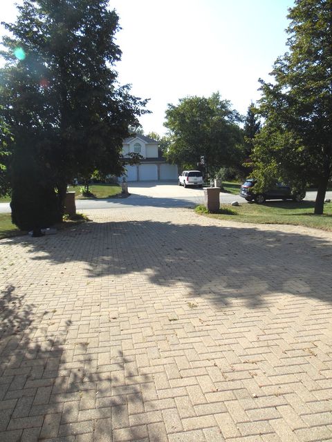 Tiny photo for 19057 S Saddlebrook Drive, Shorewood, IL 60404 (MLS # 12394552)