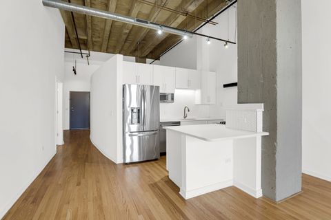 Tiny photo for 1645 W Ogden Avenue #429, Chicago, IL 60612 (MLS # 12627109)