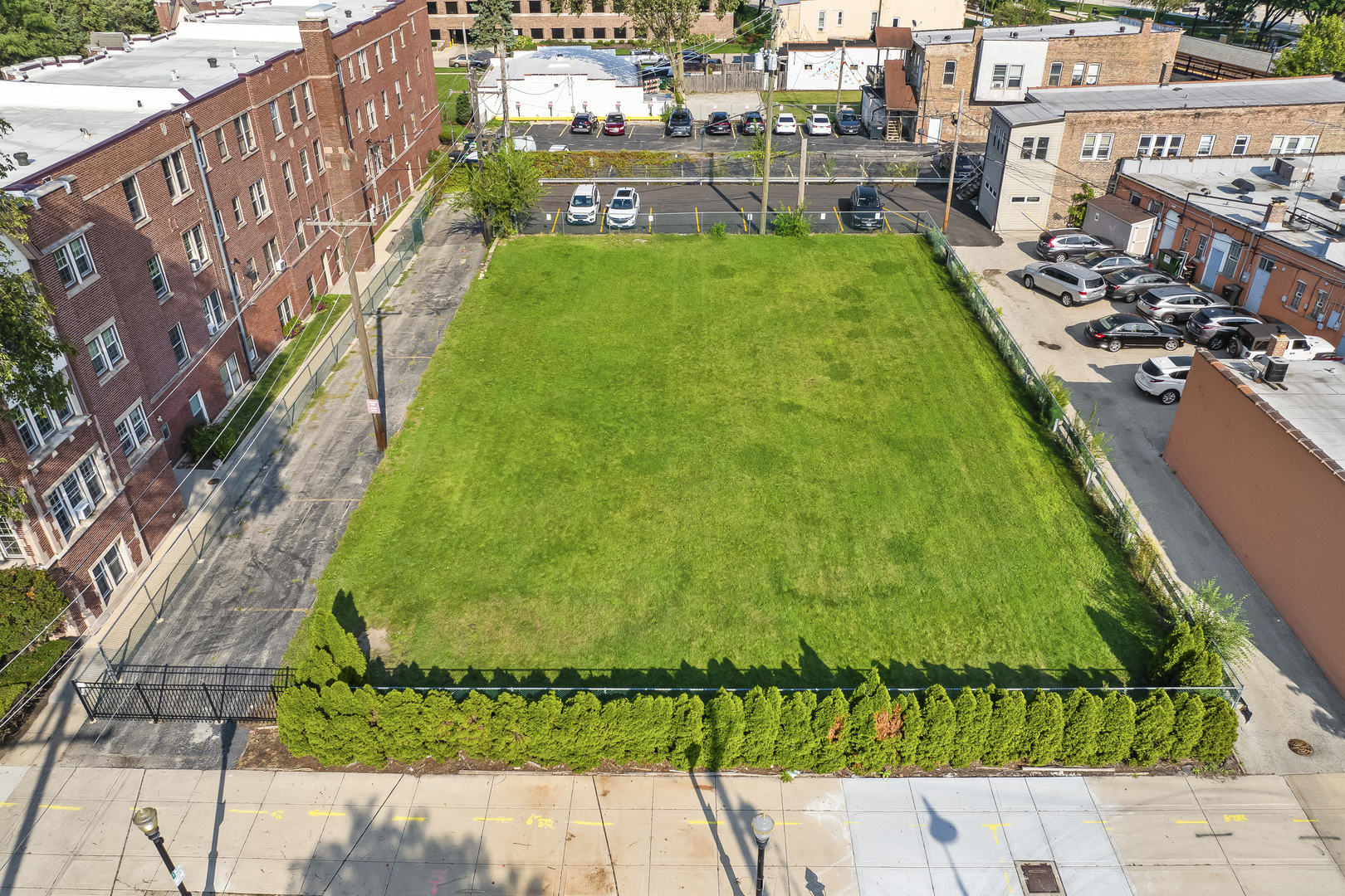 17-19 N Brainard Avenue