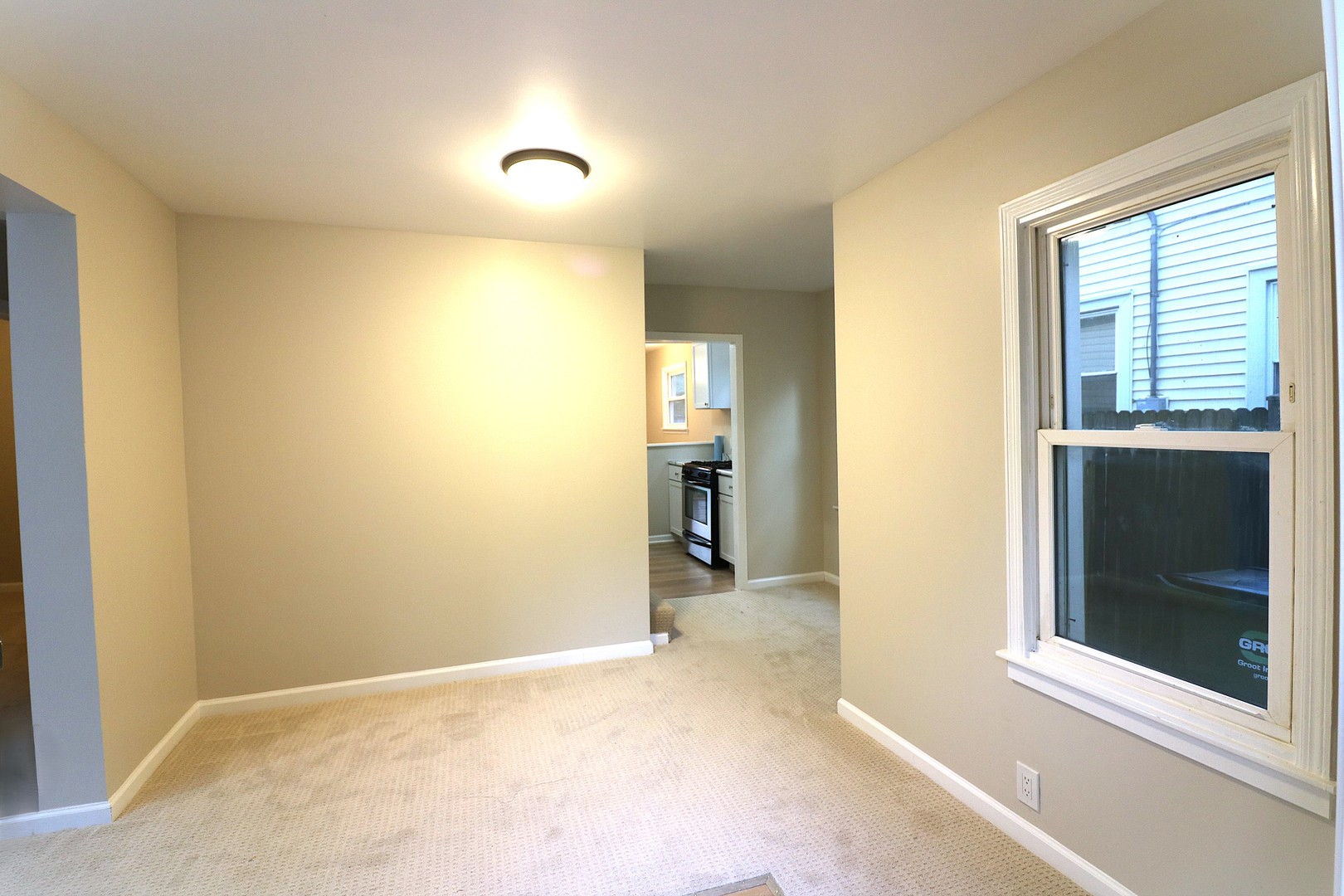 123 E Pineview Drive