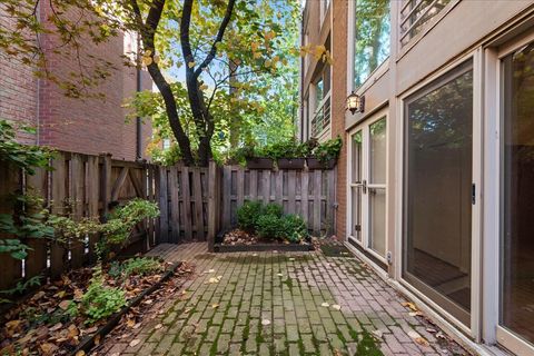Tiny photo for 1848 N Dayton Street, Chicago, IL 60614 (MLS # 12502293)
