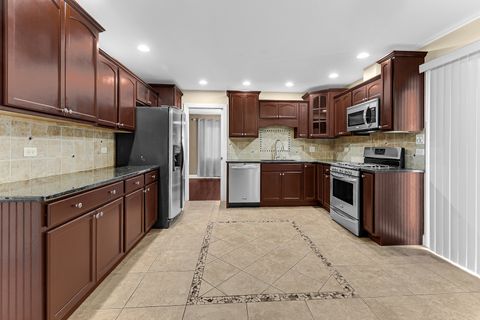 Tiny photo for 15114 Lilac Court, Orland Park, IL 60462 (MLS # 12600139)