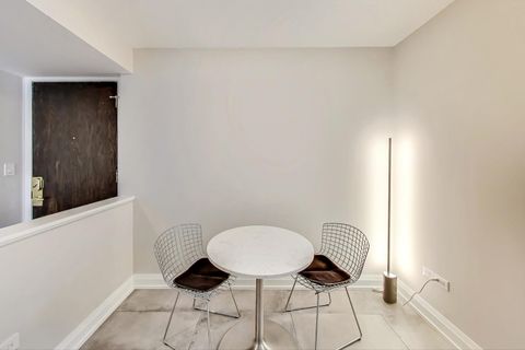 Tiny photo for 424 Park Avenue #205, River Forest, IL 60305 (MLS # 12507091)