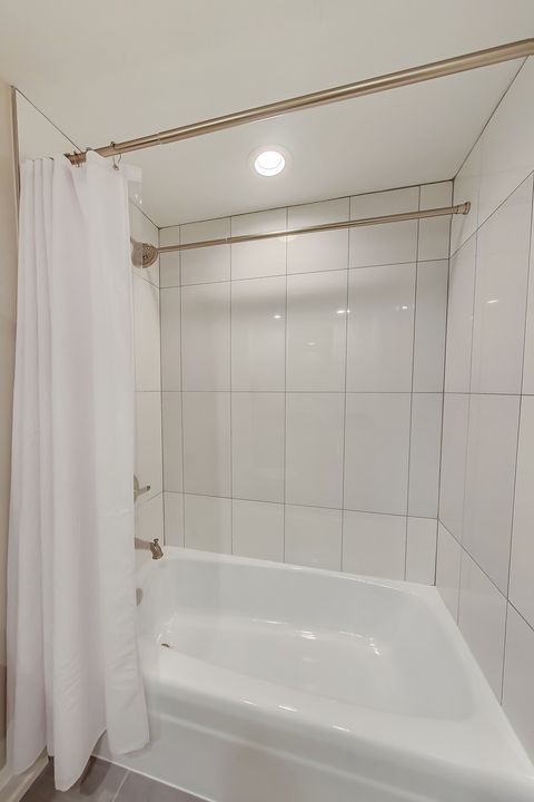 Tiny photo for 424 Park Avenue #205, River Forest, IL 60305 (MLS # 12507091)