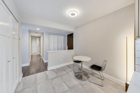 Tiny photo for 424 Park Avenue #205, River Forest, IL 60305 (MLS # 12507091)