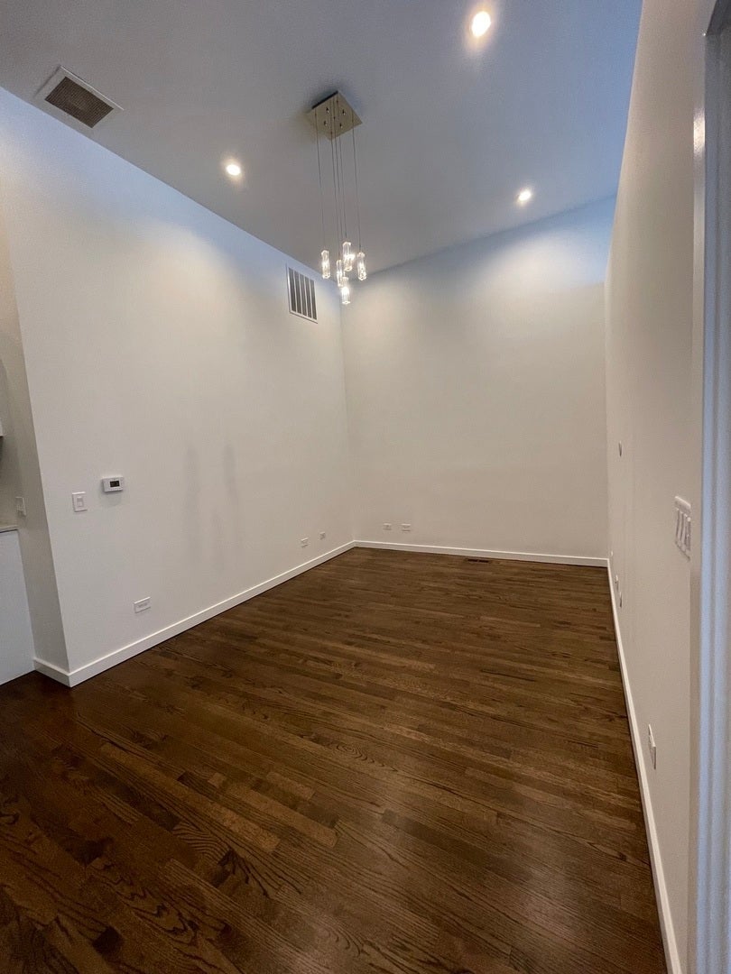 1451 N ASHLAND Avenue S