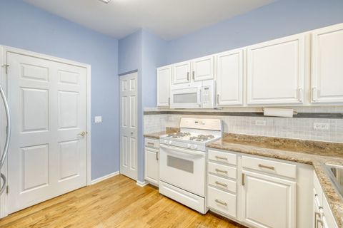 Tiny photo for 2278 Meadowcroft Lane, Grayslake, IL 60030 (MLS # 12583717)