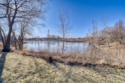 Tiny photo for 2278 Meadowcroft Lane, Grayslake, IL 60030 (MLS # 12583717)