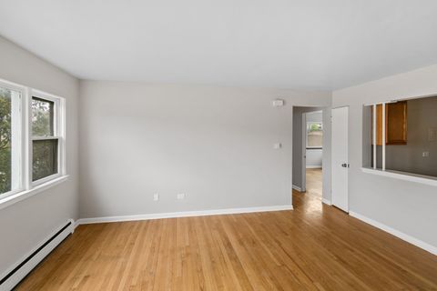 Tiny photo for 805 N 22nd Avenue #5, Melrose Park, IL 60160 (MLS # 12574961)