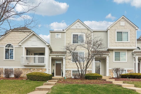 Photo of 1870 MIDDLEBURY Drive, Aurora, IL 60503 (MLS # 12603499)
