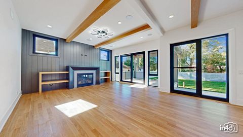 Tiny photo for 366 N Highview Avenue, Elmhurst, IL 60126 (MLS # 12485317)