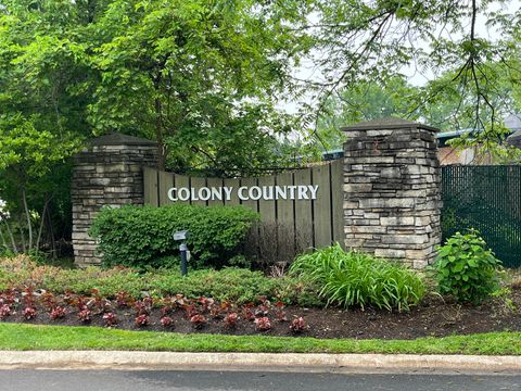 Tiny photo for 107 W Brighton Place, Mount Prospect, IL 60056 (MLS # 12497474)