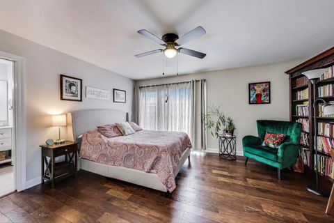 Tiny photo for 107 W Brighton Place, Mount Prospect, IL 60056 (MLS # 12497474)