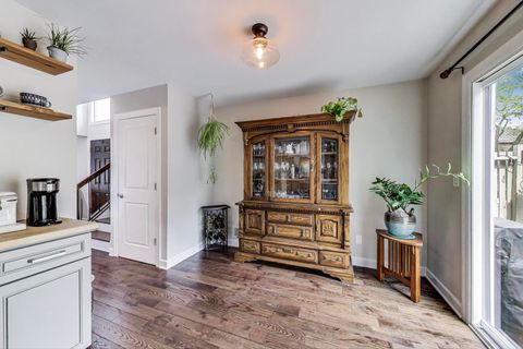 Tiny photo for 107 W Brighton Place, Mount Prospect, IL 60056 (MLS # 12497474)