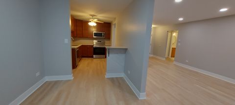 Tiny photo for 2 Villa Verde Drive #108, Buffalo Grove, IL 60089 (MLS # 12557624)