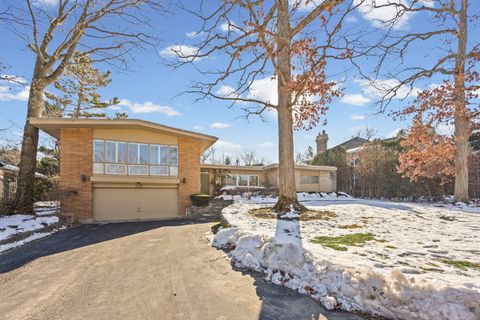 130 Rockgate Lane Glencoe IL 60022