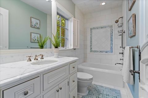 Tiny photo for 121 Hogarth Lane, Glencoe, IL 60022 (MLS # 12487596)