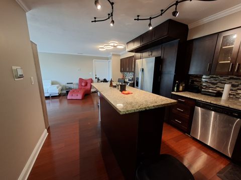 Tiny photo for 664 Pinecrest Drive #302, Prospect Heights, IL 60070 (MLS # 12566500)