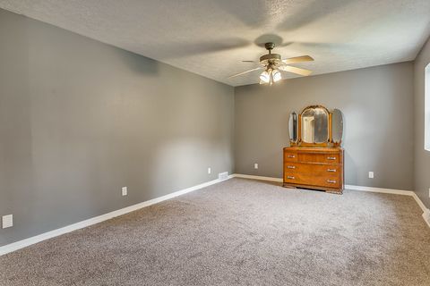 Tiny photo for 1611 Michigan Avenue, Rockford, IL 61102 (MLS # 12674527)
