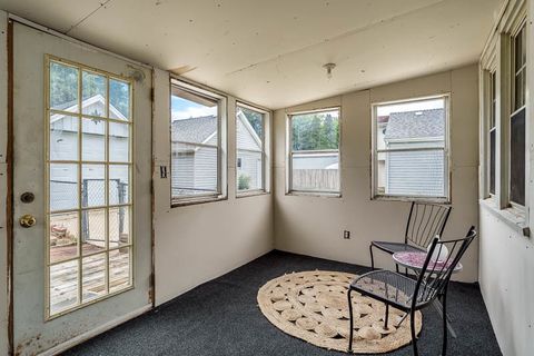 Tiny photo for 1611 Michigan Avenue, Rockford, IL 61102 (MLS # 12674527)