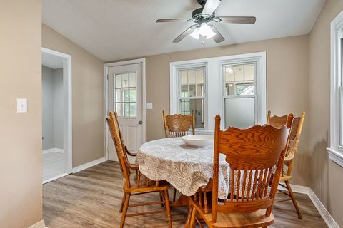 Tiny photo for 1611 Michigan Avenue, Rockford, IL 61102 (MLS # 12674527)