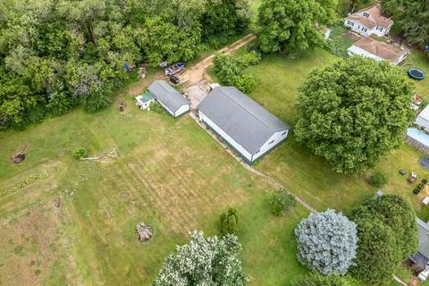 Tiny photo for 1611 Michigan Avenue, Rockford, IL 61102 (MLS # 12674527)