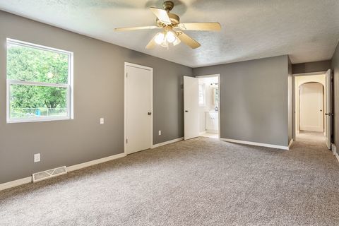 Tiny photo for 1611 Michigan Avenue, Rockford, IL 61102 (MLS # 12674527)