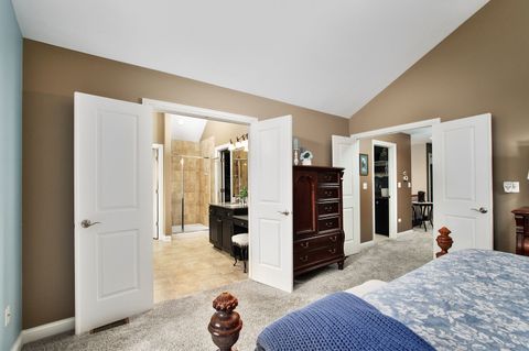 Tiny photo for 271 Arbor Glen Boulevard #271, Schaumburg, IL 60195 (MLS # 12616554)