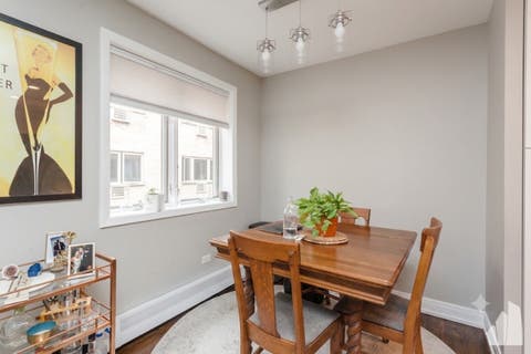 Tiny photo for 426 W BARRY Avenue #407, Chicago, IL 60657 (MLS # 12717102)