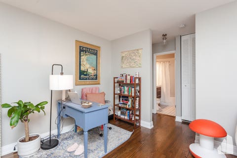 Tiny photo for 426 W BARRY Avenue #407, Chicago, IL 60657 (MLS # 12717102)