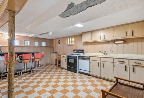 Tiny photo for 2430 Westover Avenue, North Riverside, IL 60546 (MLS # 12756733)