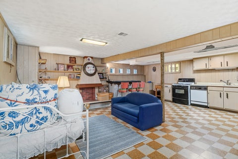 Tiny photo for 2430 Westover Avenue, North Riverside, IL 60546 (MLS # 12756733)