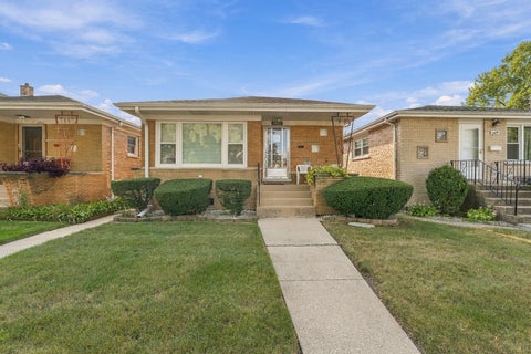 Photo of 2430 Westover Avenue, North Riverside, IL 60546 (MLS # 12756733)
