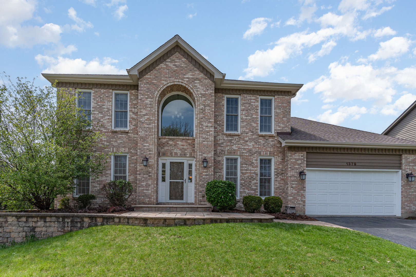 1379 Hunter Circle