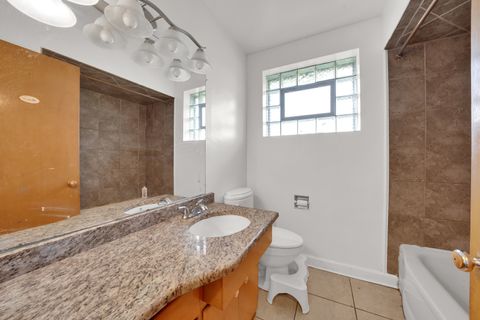 Tiny photo for 9100 S Saint Louis Avenue, Evergreen Park, IL 60805 (MLS # 12470031)