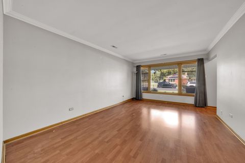 Tiny photo for 9100 S Saint Louis Avenue, Evergreen Park, IL 60805 (MLS # 12470031)